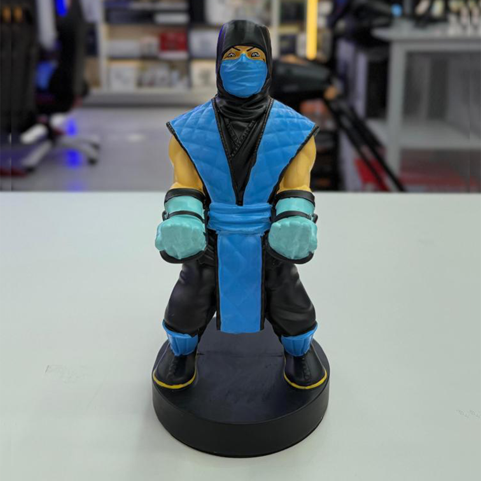11 Mortal Kombat
