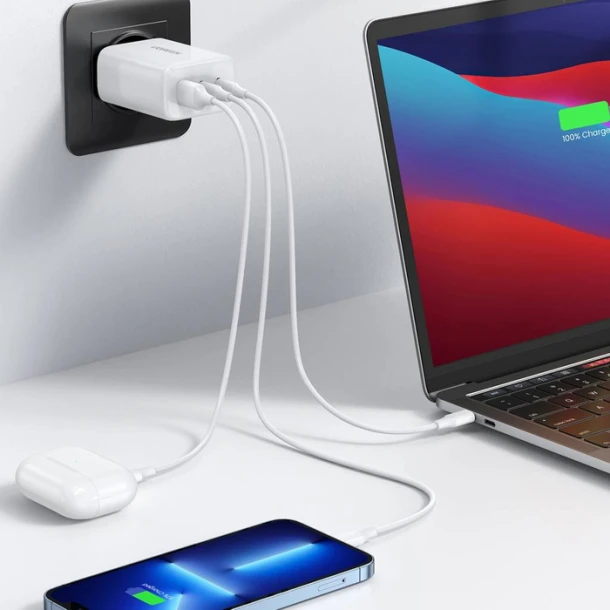 UGREEN Charger 3 Port CD275